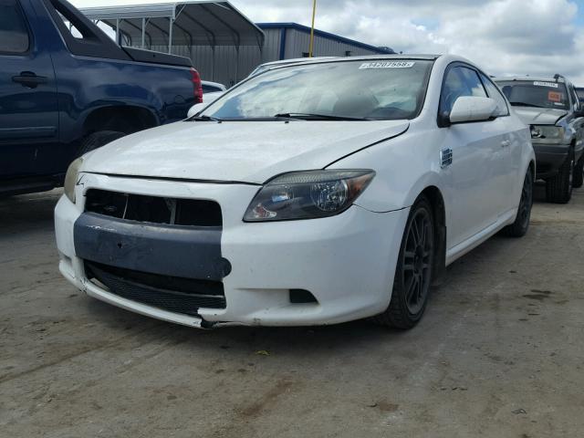 JTKDE177350015300 - 2005 TOYOTA SCION TC 白色 照片 2