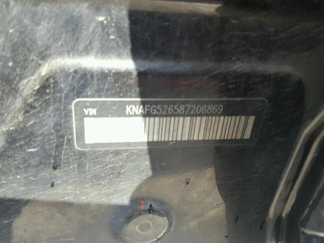 KNAFG526587206869 - 2008 KIA RONDO LX BLACK photo 10