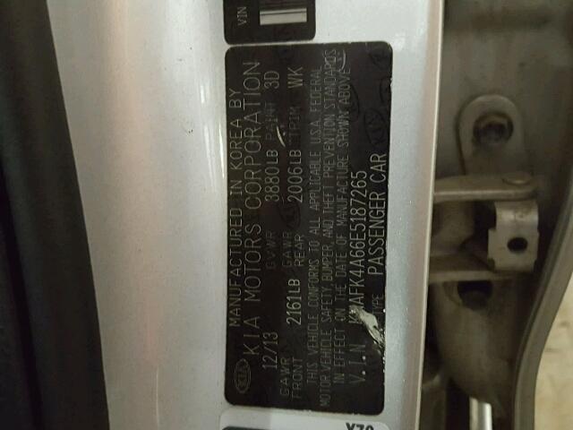 KNAFK4A66E5187265 - 2014 KIA FORTE LX SILVER photo 10