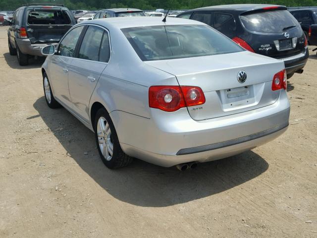 3VWEF71K17M185192 - 2007 VOLKSWAGEN JETTA WOLF SILVER photo 3