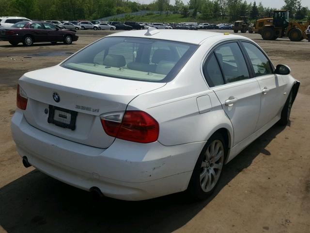 WBAVD53558A284906 - 2008 BMW 335 XI WHITE photo 4