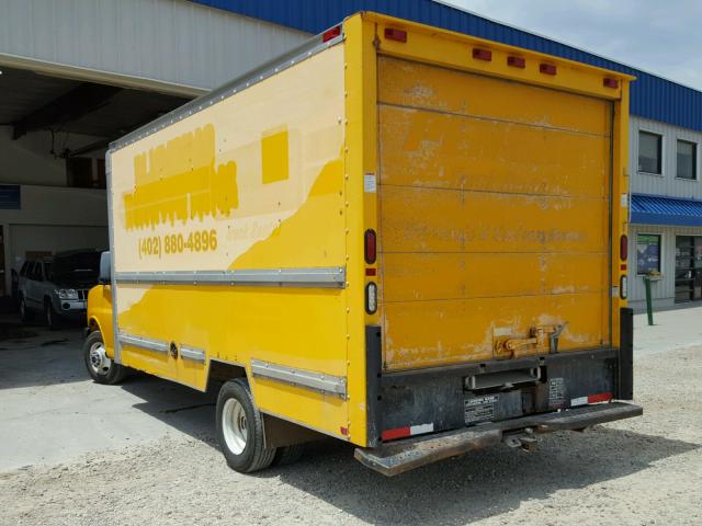 1GDHG31U971902518 - 2007 GMC SAVANA CUT YELLOW photo 3