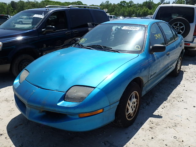 1G2JB5248W7536095 - 1998 PONTIAC SUNFIRE SE BLUE photo 2