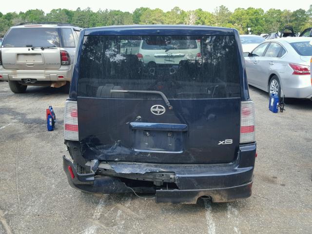 JTLKT334854005838 - 2005 TOYOTA SCION XB Blau Foto 9