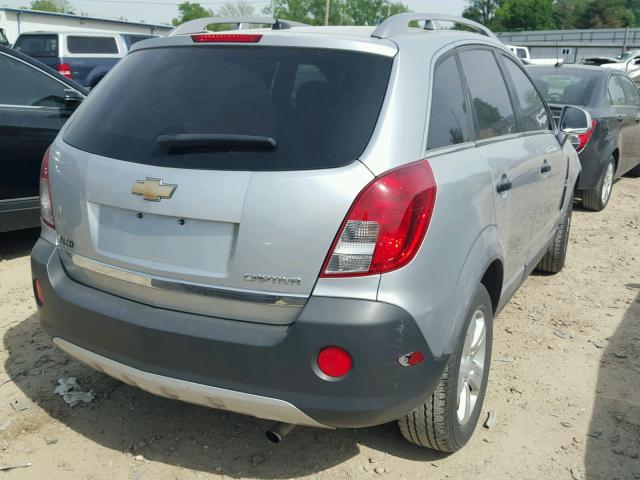 3GNAL2EK5ES612218 - 2014 CHEVROLET CAPTIVA LS SILVER photo 4