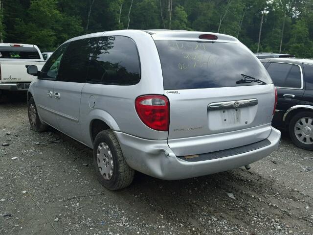 2C4GP44333R268184 - 2003 CHRYSLER TOWN & COU SILVER photo 3