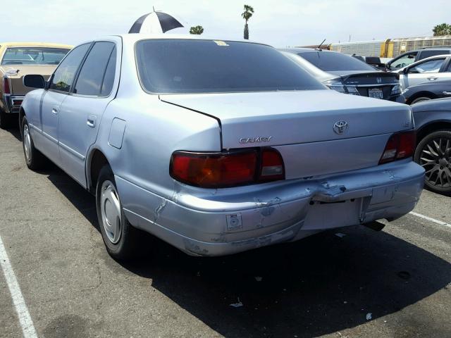 JT2BG12K7T0371064 - 1996 TOYOTA CAMRY DX BLUE photo 3