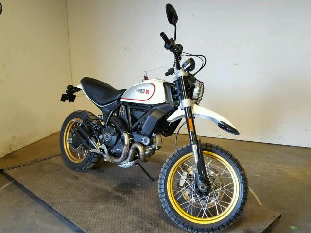 ZDMKAFBMXHB001637 - 2017 DUCATI SCRAMBLER WHITE photo 1