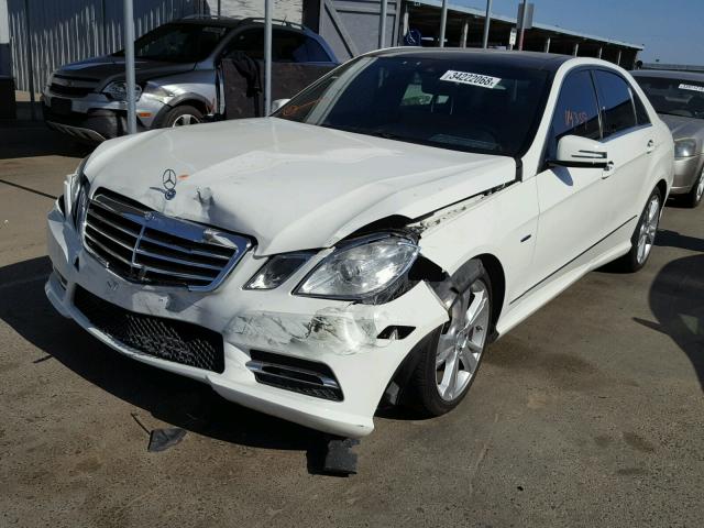 WDDHF8JBXCA614008 - 2012 MERCEDES-BENZ E 350 4MAT WHITE photo 2