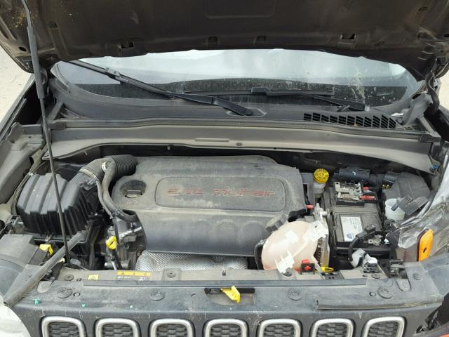 ZACCJAAT9GPD70568 - 2016 JEEP RENEGADE S Գրաֆիտ լուսանկար 7