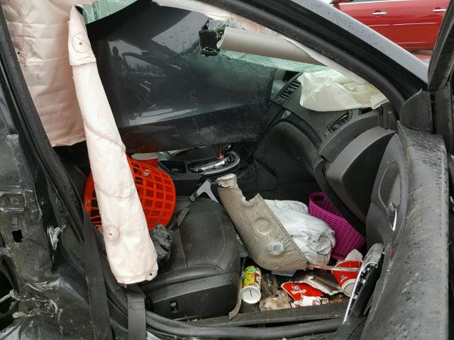 2G4GR5EK0C9152913 - 2012 BUICK REGAL CHARCOAL photo 5