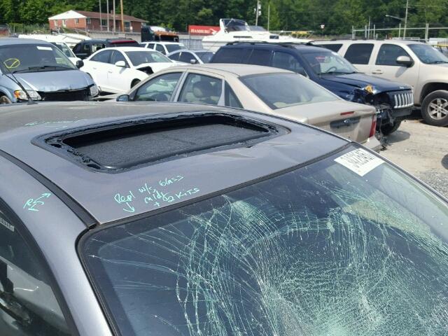 JM1BK343761491212 - 2006 MAZDA 3 HATCHBAC SILVER photo 9