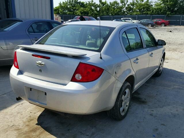 1G1AK55F977343666 - 2007 CHEVROLET COBALT LS SILVER photo 4