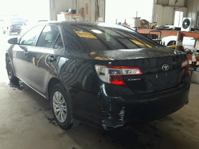 4T1BF1FK1DU701047 - 2013 TOYOTA CAMRY BLACK photo 3