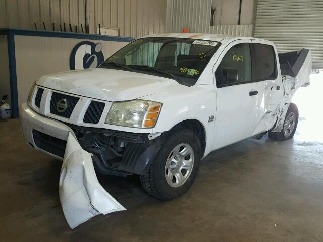 1N6AA07A14N589386 - 2004 NISSAN TITAN XE WHITE photo 2