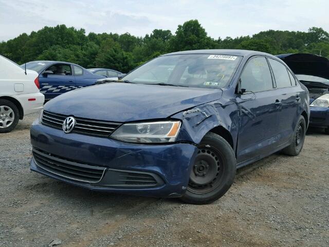 3VW1K7AJ0BM083960 - 2011 VOLKSWAGEN JETTA BASE BLUE photo 2