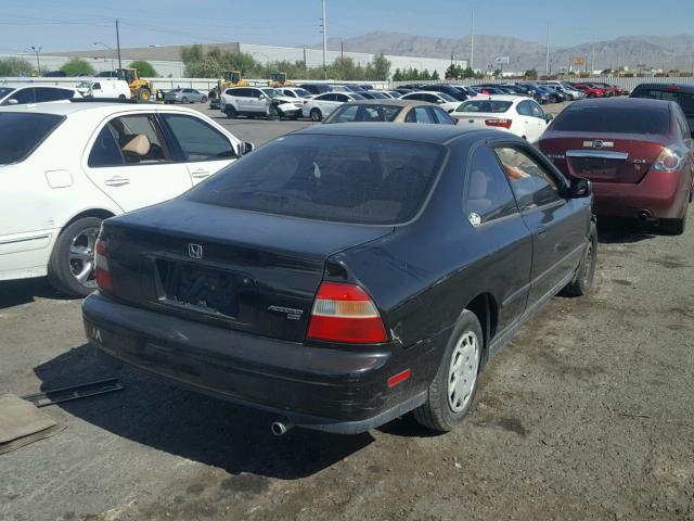 1HGCD722XRA056920 - 1994 HONDA ACCORD DX BLACK photo 4