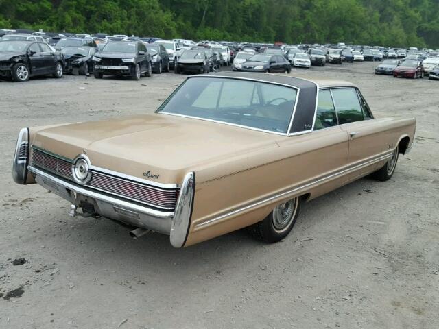 YM23K73251558 - 1967 CHRYSLER IMPERIAL TAN photo 4