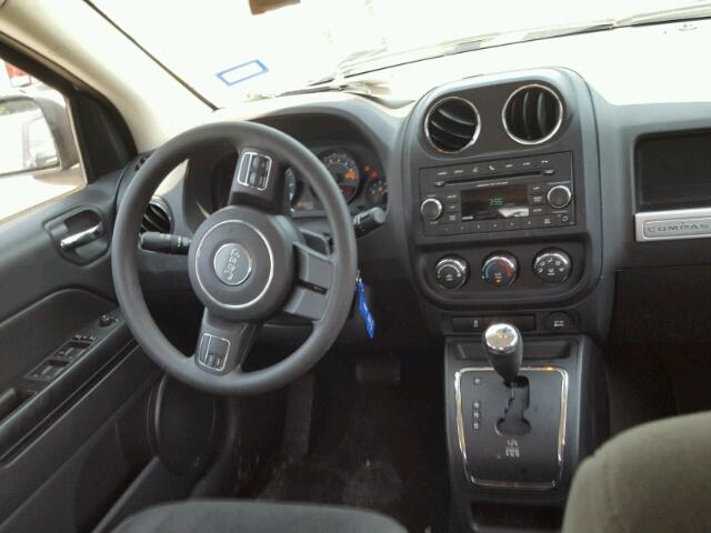 1C4NJCBA7GD560174 - 2016 JEEP COMPASS SP WHITE photo 9