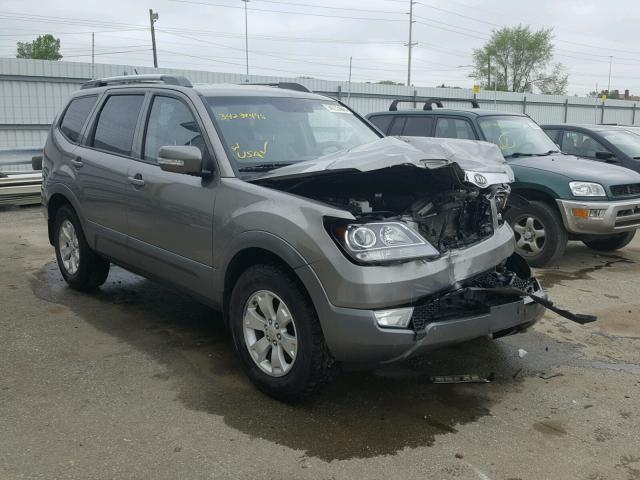 KNDJH741595017787 - 2009 KIA BORREGO LX GRAY photo 1