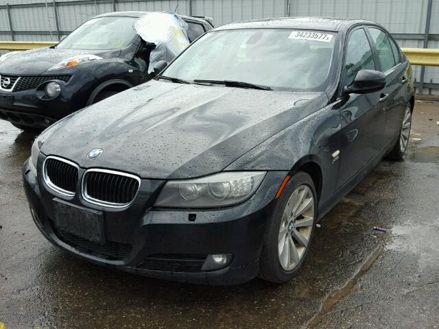 WBAPK7C56BA970339 - 2011 BMW 328 BLACK photo 2