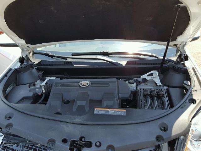 3GYFNCE36FS561704 - 2015 CADILLAC SRX PERFOR 白色 照片 7