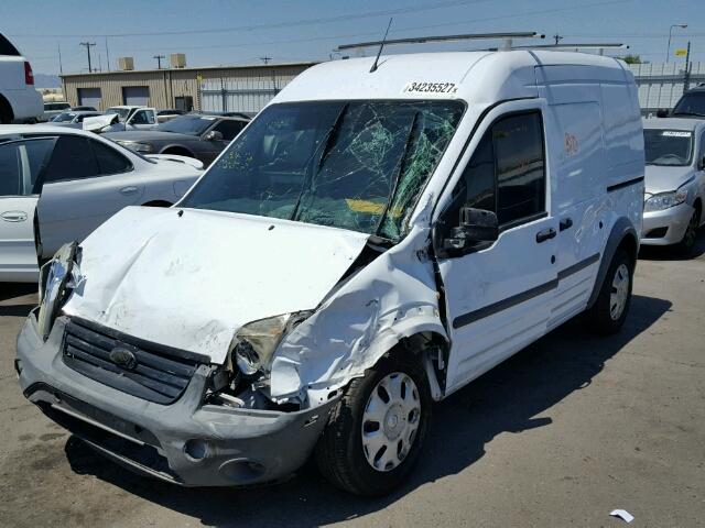 NM0LS7CN6AT013646 - 2010 FORD TRANSIT CO WHITE photo 2