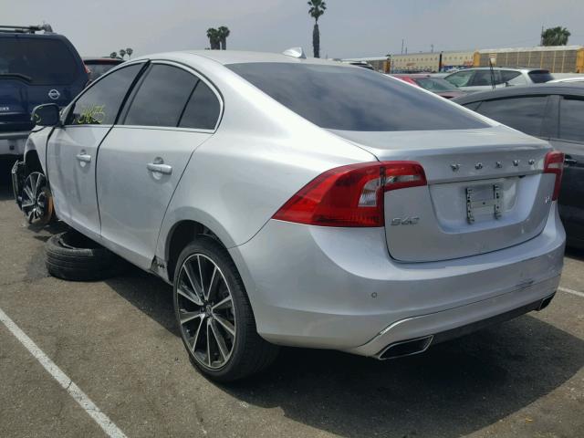 YV126MFK8G2410366 - 2016 VOLVO S60 PREMIE SILVER photo 3