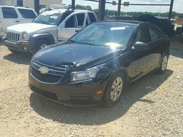 1G1PA5SH6E7236266 - 2014 CHEVROLET CRUZE LS BLACK photo 2