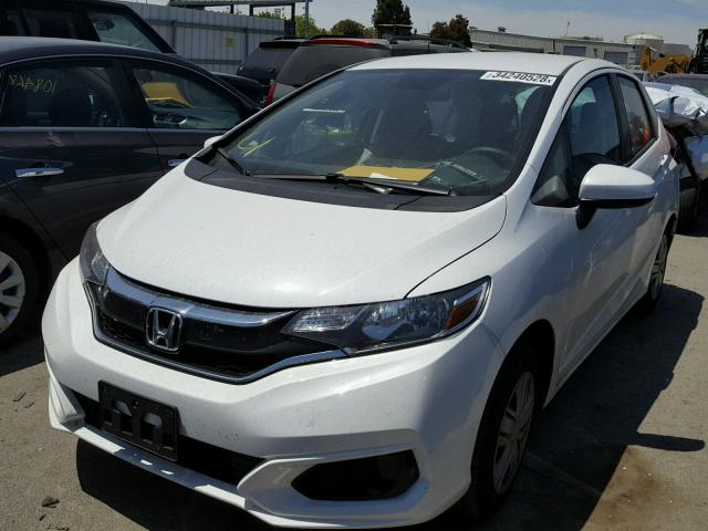 3HGGK5H44JM726683 - 2018 HONDA FIT LX WHITE photo 2