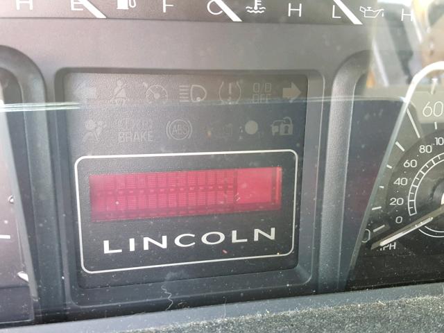 5LMFL28567LJ11828 - 2007 LINCOLN NAVIGATOR WHITE photo 8