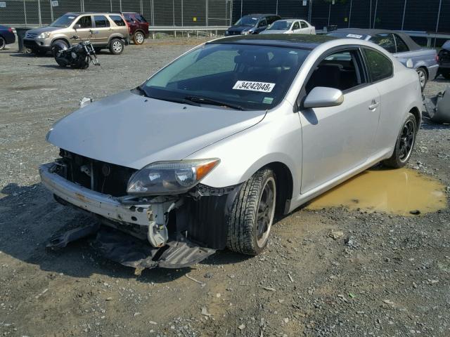 JTKDE177250052385 - 2005 TOYOTA SCION TC 银色 照片 2
