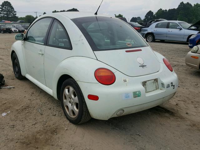 3VWCB21C22M458745 - 2002 VOLKSWAGEN NEW BEETLE 白色 照片 3