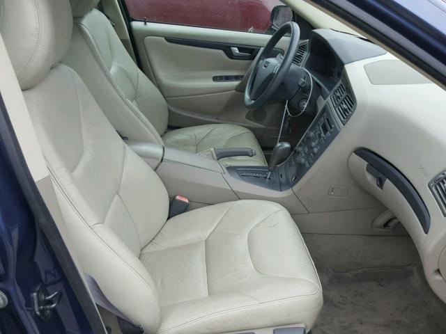 YV1RS61R222099052 - 2002 VOLVO S60 Niebieski zdjęcie 5