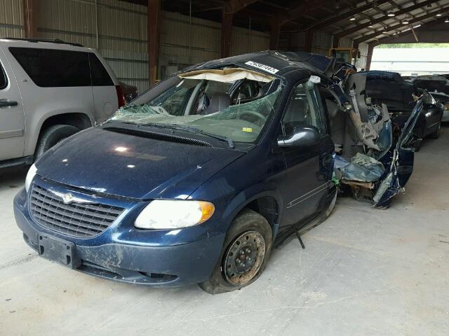 1C4GJ25312B742246 - 2002 CHRYSLER VOYAGER BLUE photo 2