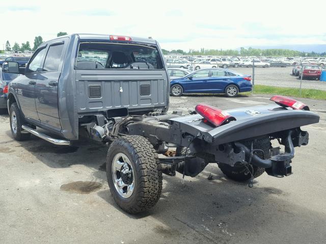 3C6UR5HL0DG615465 - 2013 RAM 2500 ST SILVER photo 3