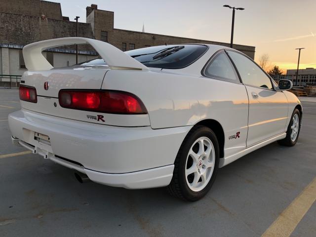 JH4DC2316WS003361 - 1998 ACURA INTEGRA TY WHITE photo 4