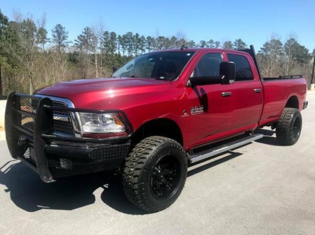 3C6UR5KL7EG218779 - 2014 RAM 2500 LARAM BURGUNDY photo 2