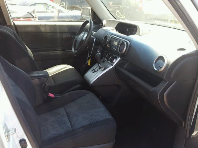 JTLZE4FE1CJ018495 - 2012 TOYOTA SCION XB თეთრი ფოტო 5
