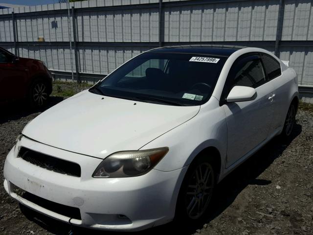 JTKDE177050039621 - 2005 TOYOTA SCION TC 白色 照片 2