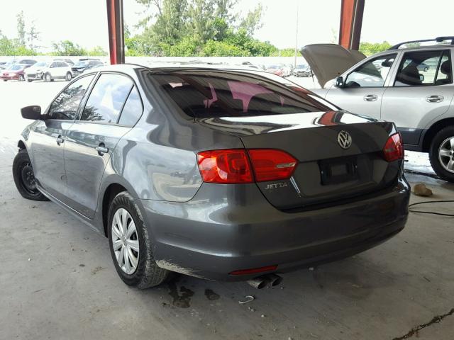 3VW2K7AJ5EM301321 - 2014 VOLKSWAGEN JETTA BASE Մոխրագույն լուսանկար 3