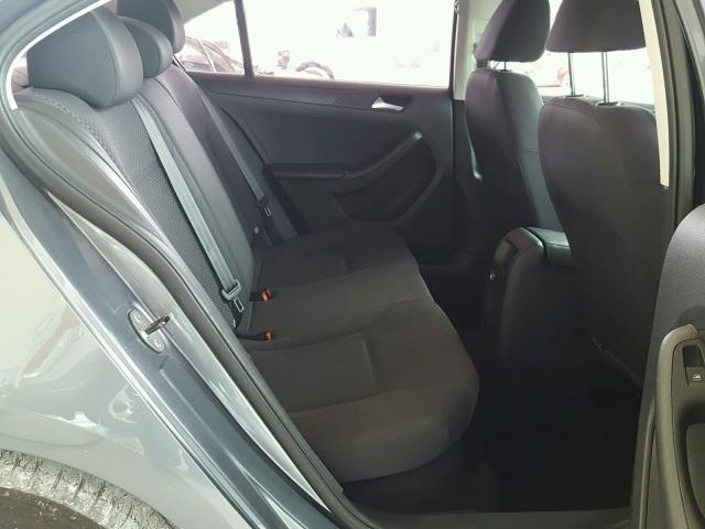 3VW2K7AJ5EM301321 - 2014 VOLKSWAGEN JETTA BASE Մոխրագույն լուսանկար 6