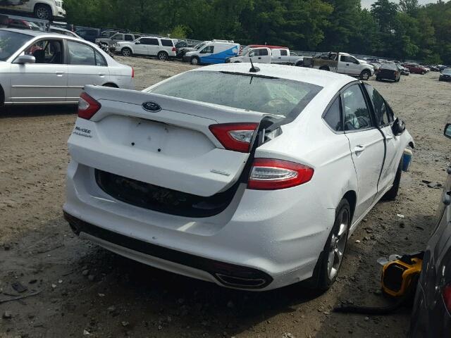 3FA6P0H91ER216316 - 2014 FORD FUSION SE WHITE photo 4