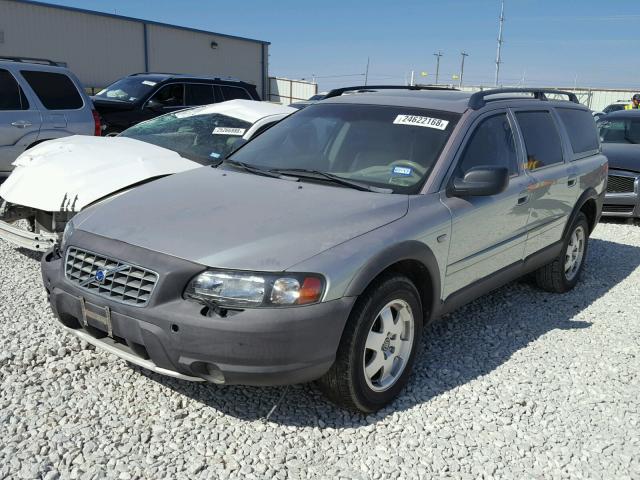 YV1SZ59H441138171 - 2004 VOLVO XC70 GRAY photo 2