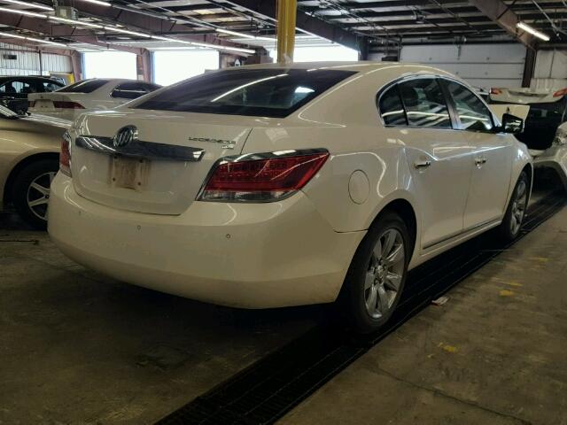 1G4GD5GG6AF173857 - 2010 BUICK LACROSSE C WHITE photo 4