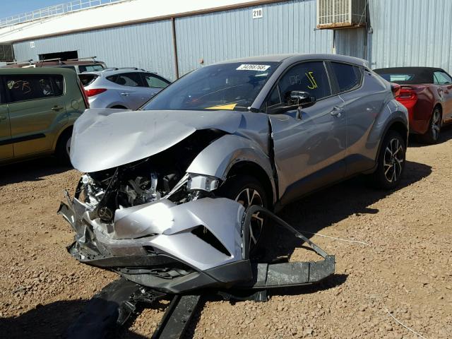 NMTKHMBX8JR051049 - 2018 TOYOTA C-HR XLE SILVER photo 2