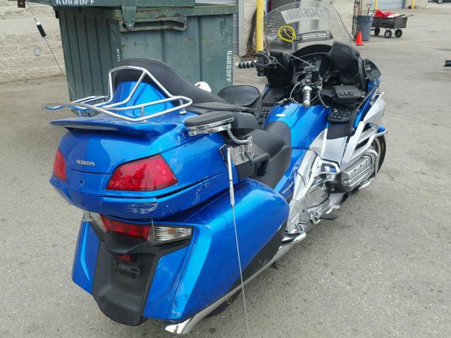 JH2SC68L5CK001209 - 2012 HONDA GL1800 BLUE photo 4