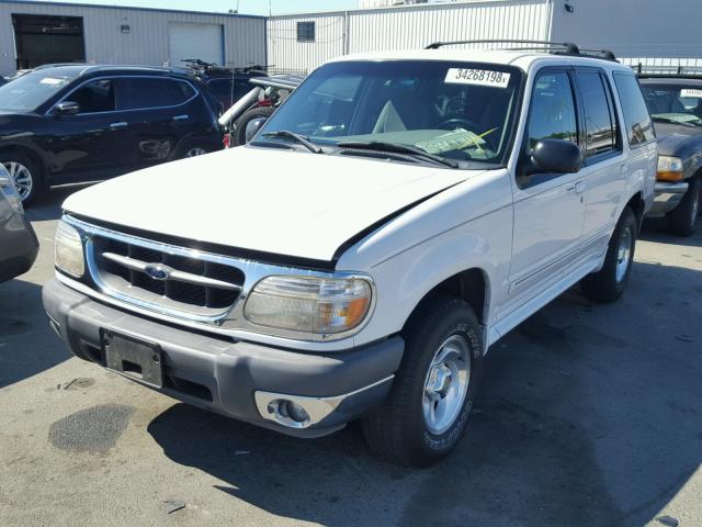 1FMZU63EXYZA14500 - 2000 FORD EXPLORER X WHITE photo 2