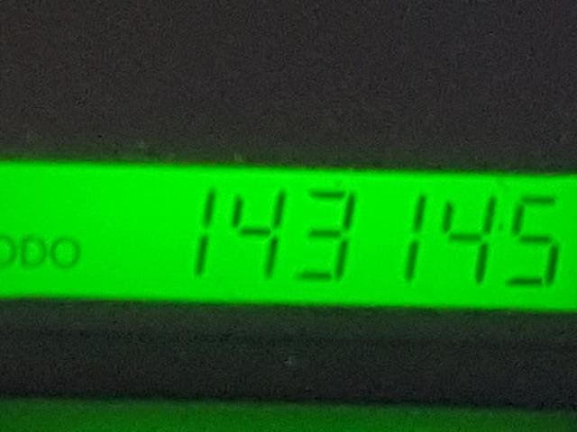 KL1TD5DE2BB198051 - 2011 CHEVROLET AVEO LS SILVER photo 8