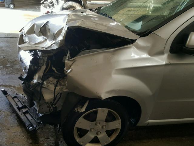 KL1TD5DE2BB198051 - 2011 CHEVROLET AVEO LS SILVER photo 9